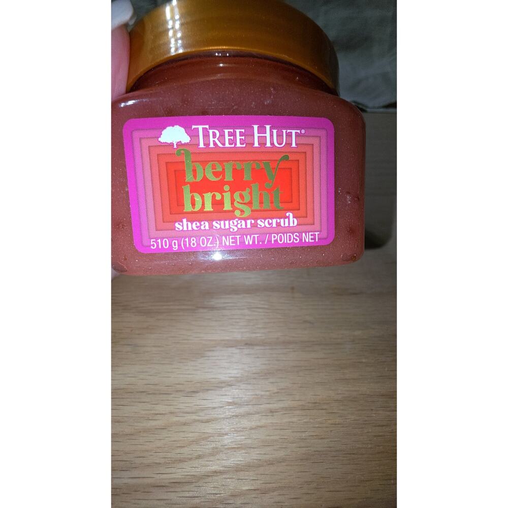 Tree Hut Body Scrub - Picture 2 of 4